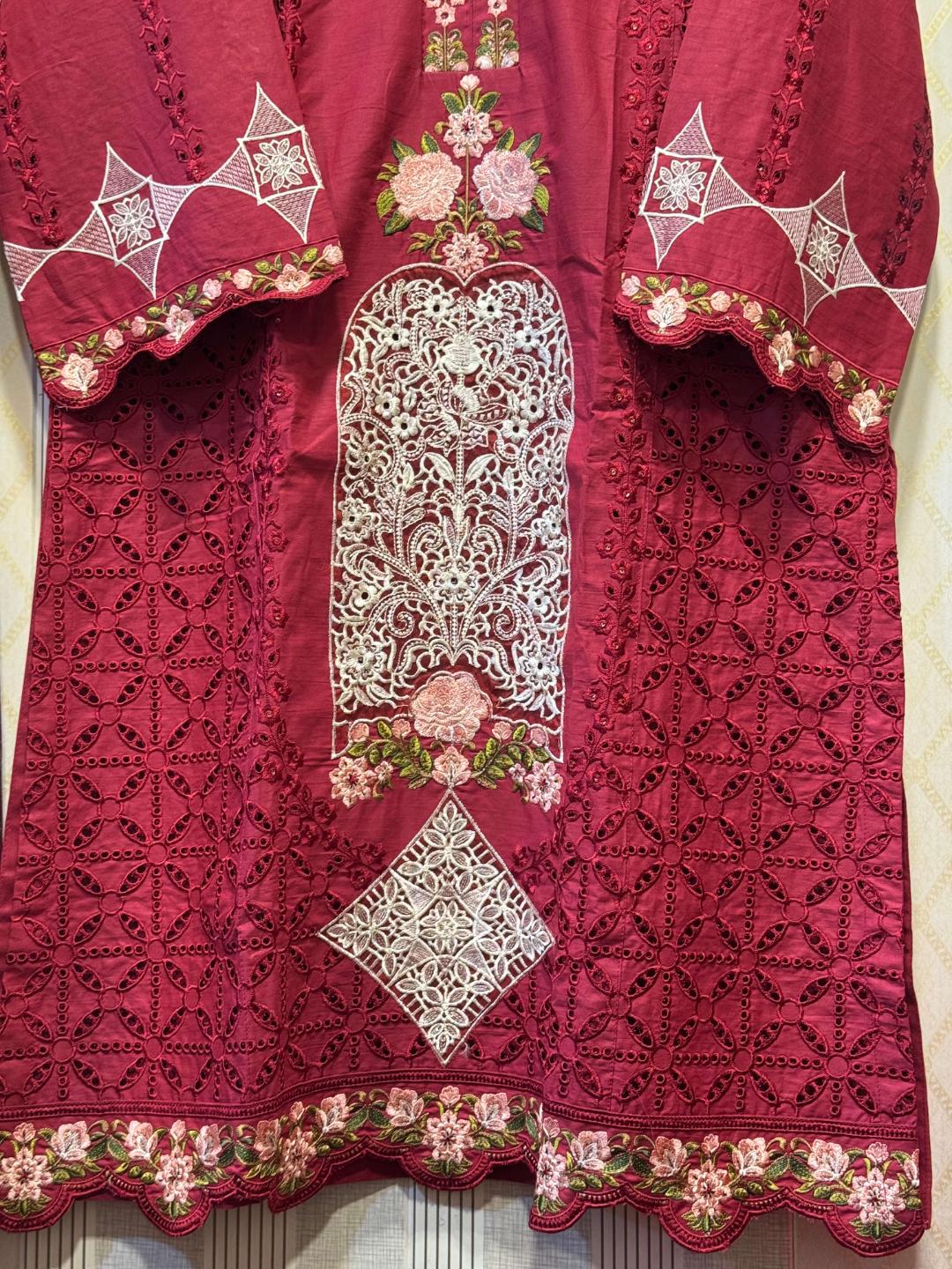 Maroon Embroidered Kurta - Image 2