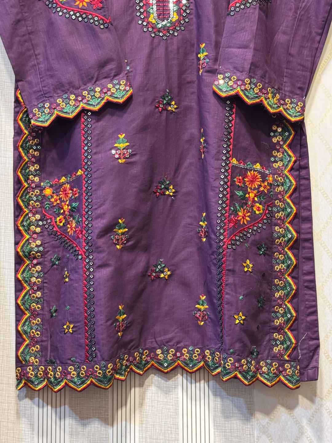 Regal Purple Mirror-Work Kurta - Image 2